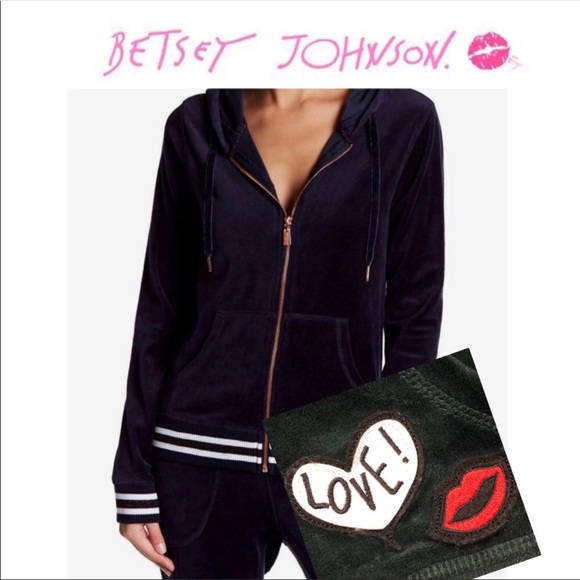 Betsey Johnson Tops - Betsey Johnson Performance Valour Hoodie L EUC